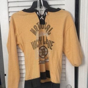 bruins shirt-size medium